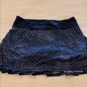 Lululemon skirt tall